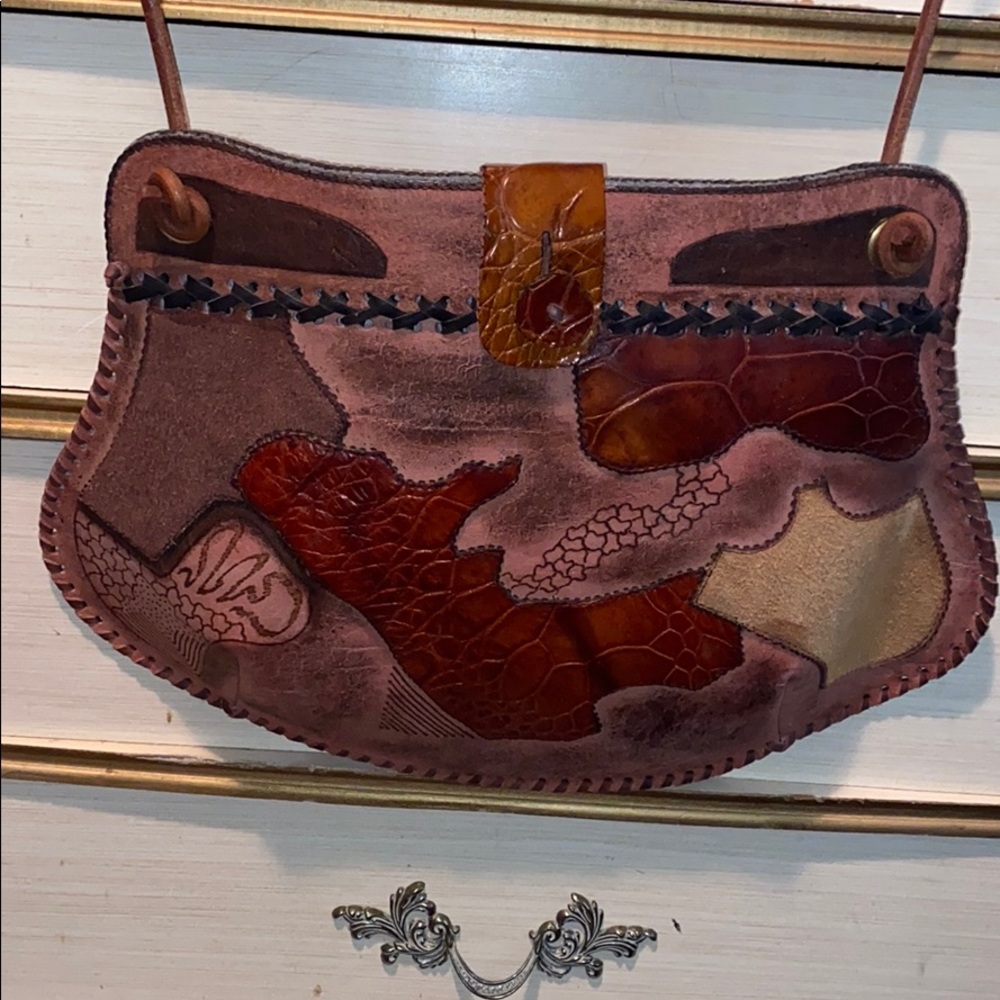 EUC One of a Kind Cuban leather embroidered purse